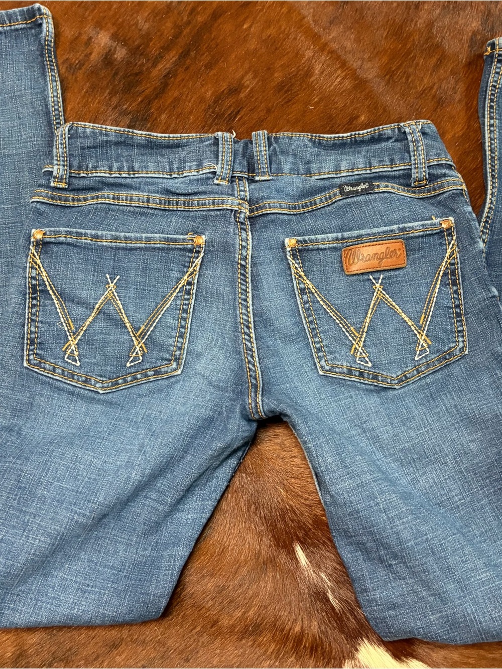 Wrangler Women's Blue Boot Cut Jeans with Contrast Stitching